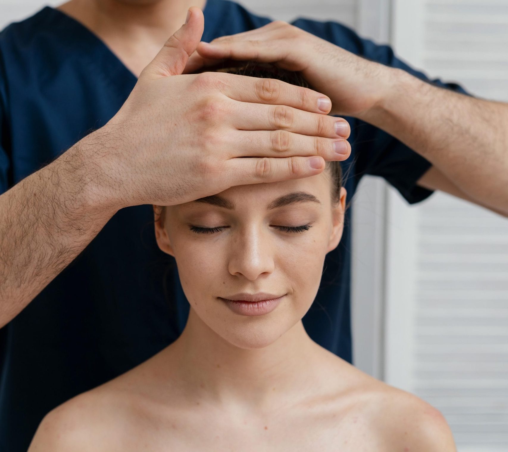 head-shoulder head-shoulder